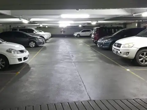Cochera en Venta en Barrio Norte, CABA