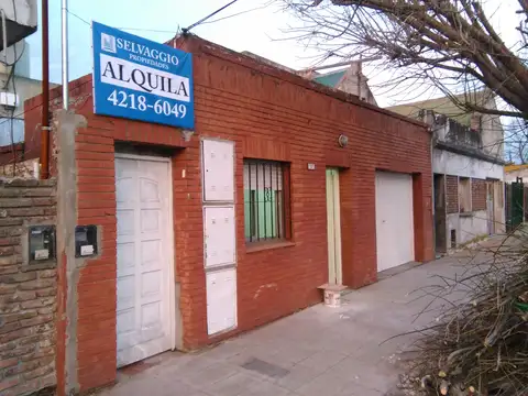 PH en Alquiler en Centro / Microcentro, Lomas de Zamora
