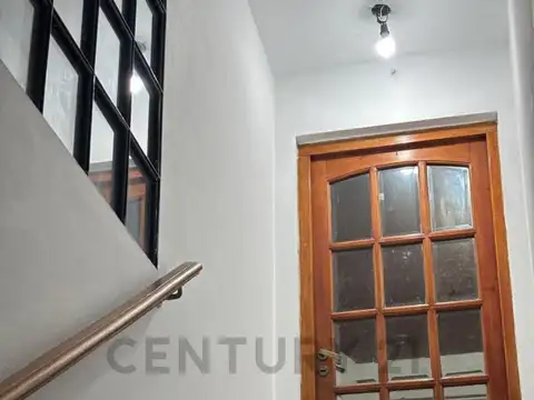 Casa en Alquiler en Los Hornos, La Plata