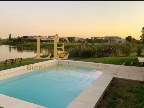 Casa en Alquiler en El Cantón, Countries y Barrios Cerrados en Escobar
