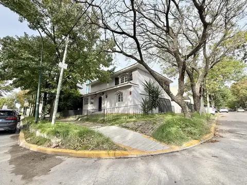 Casa en Alquiler en Martínez Fleming / Panamericana, Martínez