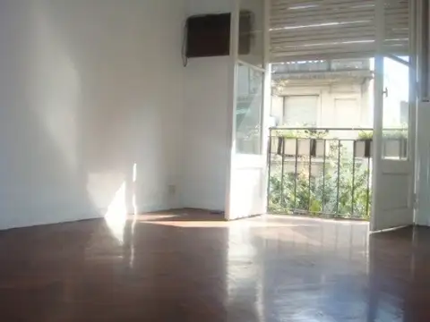 Departamento en Venta en Flores, Capital Federal