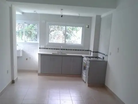 Departamento en Alquiler en Plaza Italia, La Plata