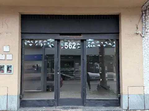 Local en Alquiler en Villa Luzuriaga, Partido de La Matanza
