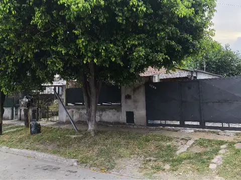 Casa en Venta en Ezpeleta Oeste, Partido de Quilmes