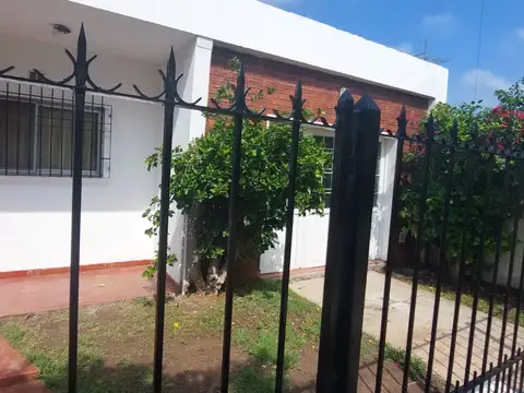 Casa en Venta en Longchamps, Partido de Almirante Brown