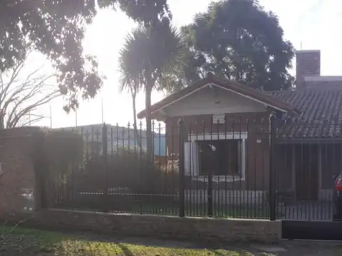 Casa en Venta en Glew, Partido de Almirante Brown