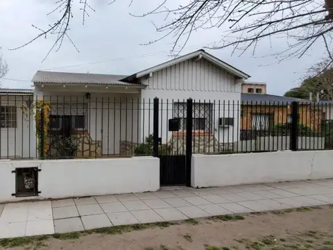 Casa en Venta en Glew, Partido de Almirante Brown