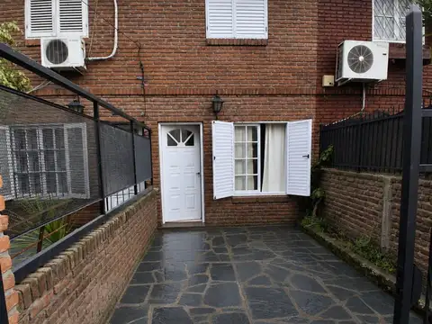 Casa en Venta en Barrio Pelufo, Villa Luzuriaga