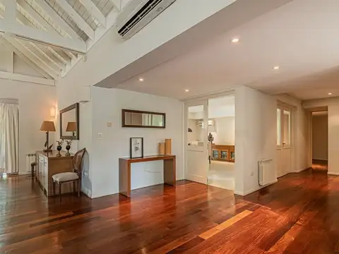 Casa en Venta en City Bell, Partido de La Plata