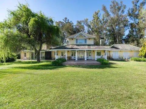 Casa en Venta en Campos De Roca, Countries y Barrios Cerrados en la Plata