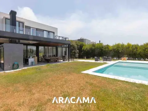 Casa en Venta en Countries y Barrios Cerrados en Ezeiza, Partido de Ezeiza