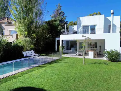 Casa en Venta en Santa Catalina, Countries y Barrios Cerrados en Tigre