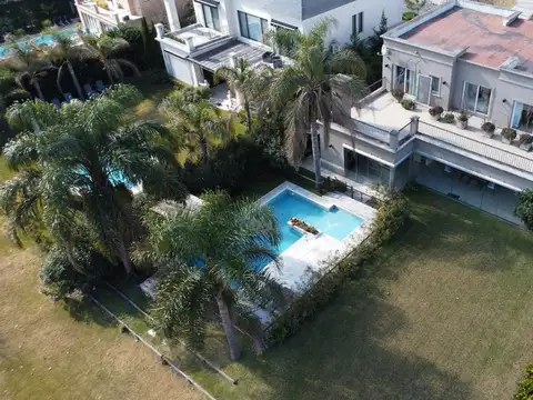 Casa en Venta en La Lomada De Pilar, Countries y Barrios Cerrados en Pilar