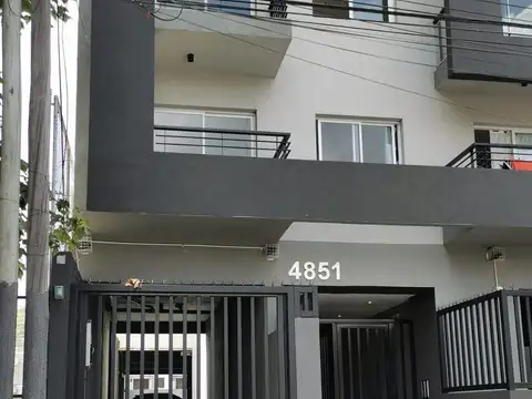 Cochera en Venta en Caseros, Partido de Tres de Febrero