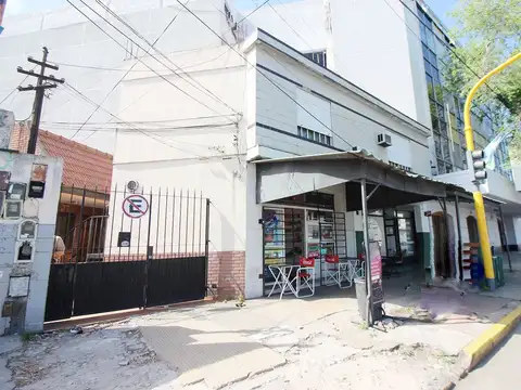 Local en Venta en Remedios de Escalada, Partido de Lanús