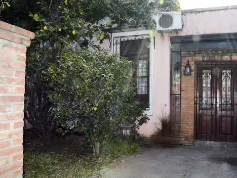 PH en Venta en Caseros, Partido de Tres de Febrero