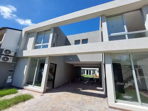 PH en Venta en Ituzaingó Norte, Ituzaingó