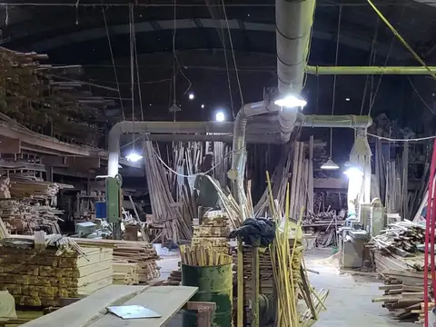 Galpón en Alquiler en Villa Talleres, Remedios de Escalada
