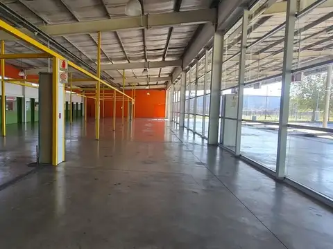 Galpón en Alquiler en Lomas de Zamora, Partido de Lomas de Zamora