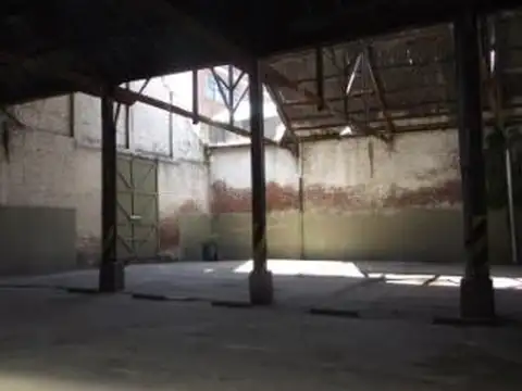 Galpón en Alquiler en Avellaneda, Partido de Avellaneda