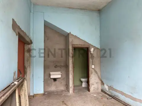 Galpón en Alquiler en Lanus Oeste, Lanus