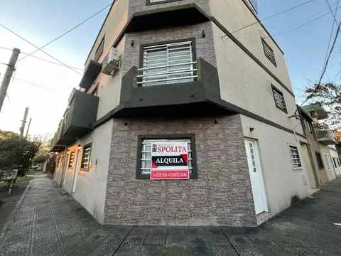 Galpón en Alquiler en Chilavert, Villa Ballester