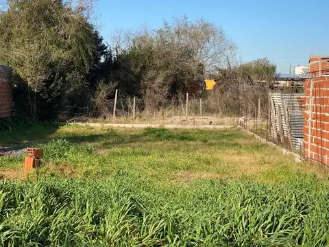 Terreno en Venta en Los Hornos, La Plata