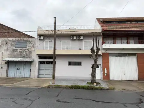 Galpón en Alquiler en Sarandi, Partido de Avellaneda