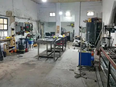 Galpón en Alquiler en Villa Maipu, General San Martin