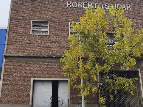 Galpón en Alquiler en Avellaneda, Partido de Avellaneda