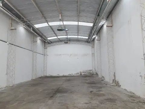 Galpón en Alquiler en Ciudadela, Partido de Tres de Febrero