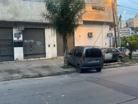 Galpón en Alquiler en Villa Celina, Ciudad Madero