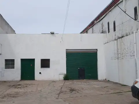 Galpón en Alquiler en Francisco Alvarez, Partido de Moreno