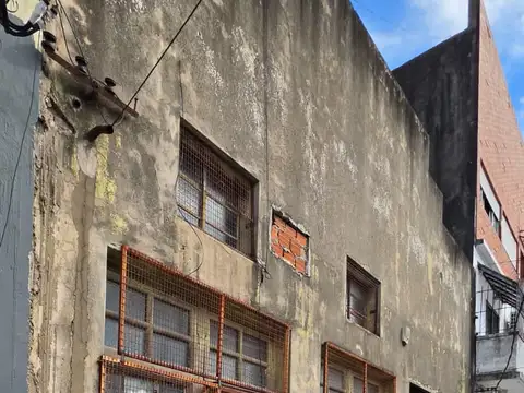 Galpón en Alquiler en Lomas del Mirador, Partido de La Matanza