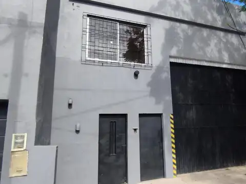 Galpón en Alquiler en Caseros, Partido de Tres de Febrero