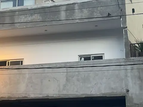Galpón en Alquiler en Villa Celina, Ciudad Madero
