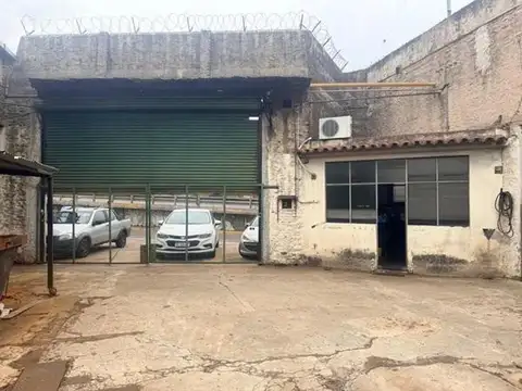Galpón en Alquiler en Ramos Mejia, Partido de La Matanza