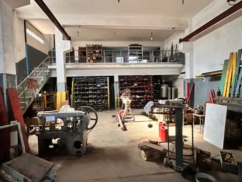 Galpón en Alquiler en Caseros, Partido de Tres de Febrero