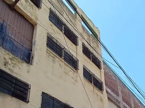 Galpón en Alquiler en Sarandi, Partido de Avellaneda