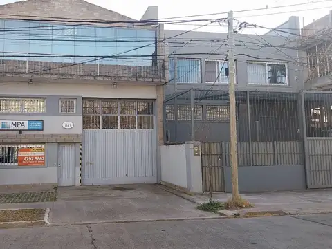 Galpón en Alquiler en Martinez Fleming / Panamericana, Martinez
