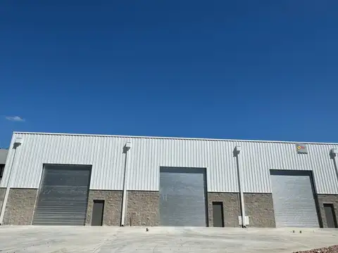 Galpón en Alquiler en Loma Verde, Partido de Escobar