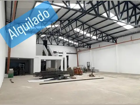 Galpón en Alquiler en Villa Lynch, Partido de General San Martín