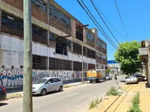 Galpón en Alquiler en Lomas del Mirador, Partido de La Matanza