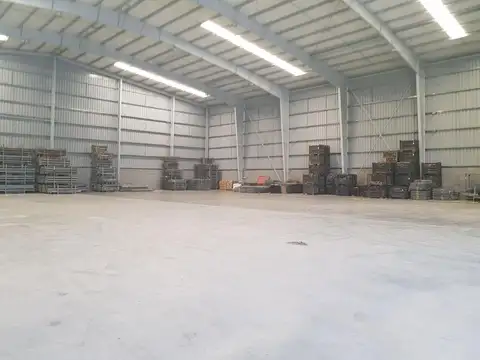 Galpón en Alquiler en Zarate, Partido de Zárate