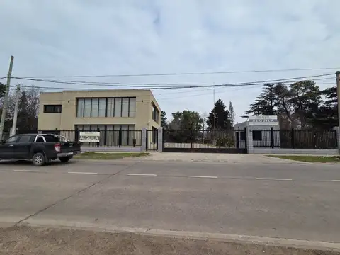 Galpón en Alquiler en Loma Verde, Partido de Escobar