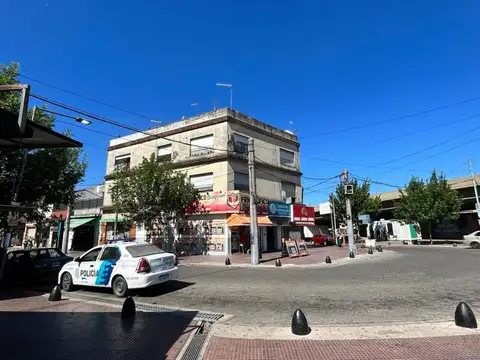 PH en Alquiler en Jose Leon Suarez, Partido de General San Martín