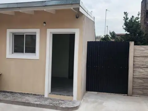 PH en Alquiler en Libertad, Partido de Merlo