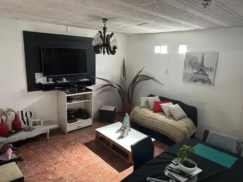 PH en Alquiler en Monte Chingolo, Partido de Lanús