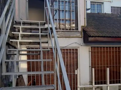 PH en Alquiler en Barrio San Nicolás, San Justo